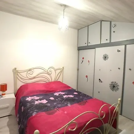 Отель Maison Charmante 5 Pers. Avec Terrasse Et Clim, 50m Plage, Port-leucate - Fr-1-81-444 Лёкат