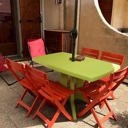 Maison Charmante 5 Pers. Avec Terrasse Et Clim, 50m Plage, Port-leucate - Fr-1-81-444 Отель